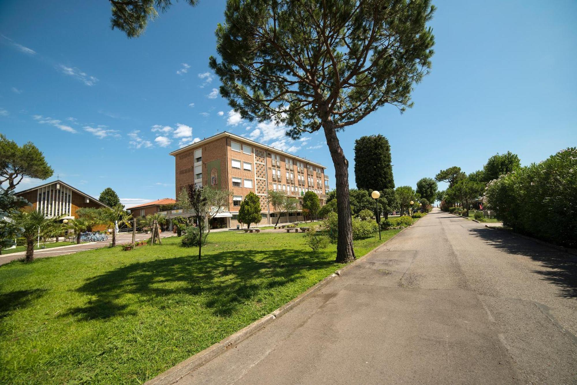 Centro Vacanze Opera Nascimbeni Cavallino-Treporti Exterior photo